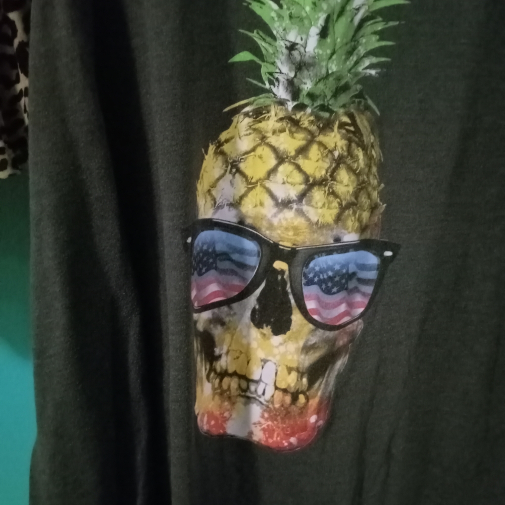 Pineapple Head Tank top size 🎈 📣